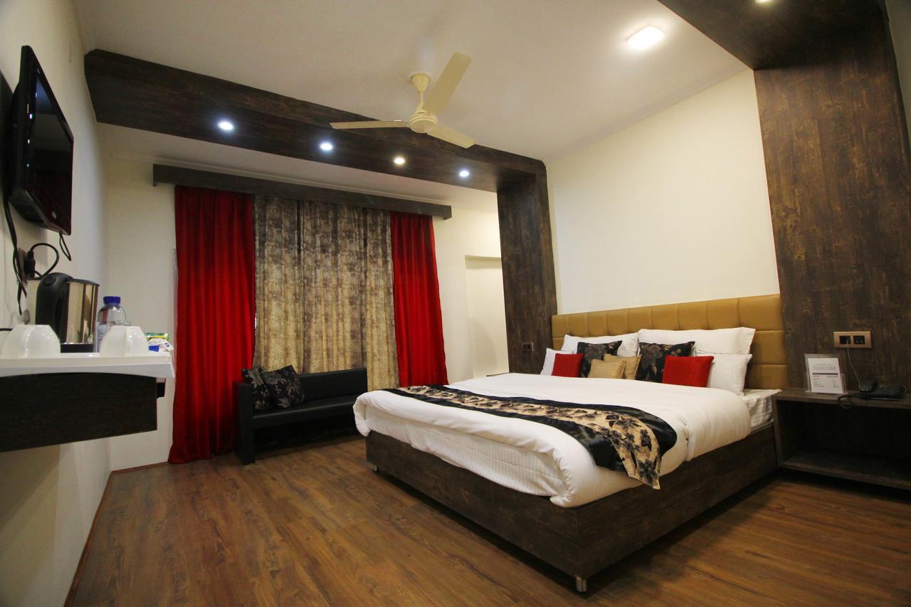 Hotel Green Leaf Srīnagar Exterior foto